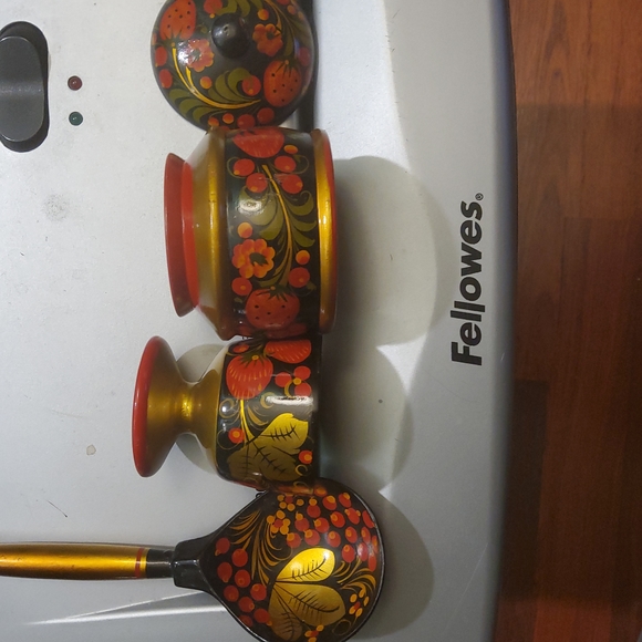 Small Set - Picture 6 of 6